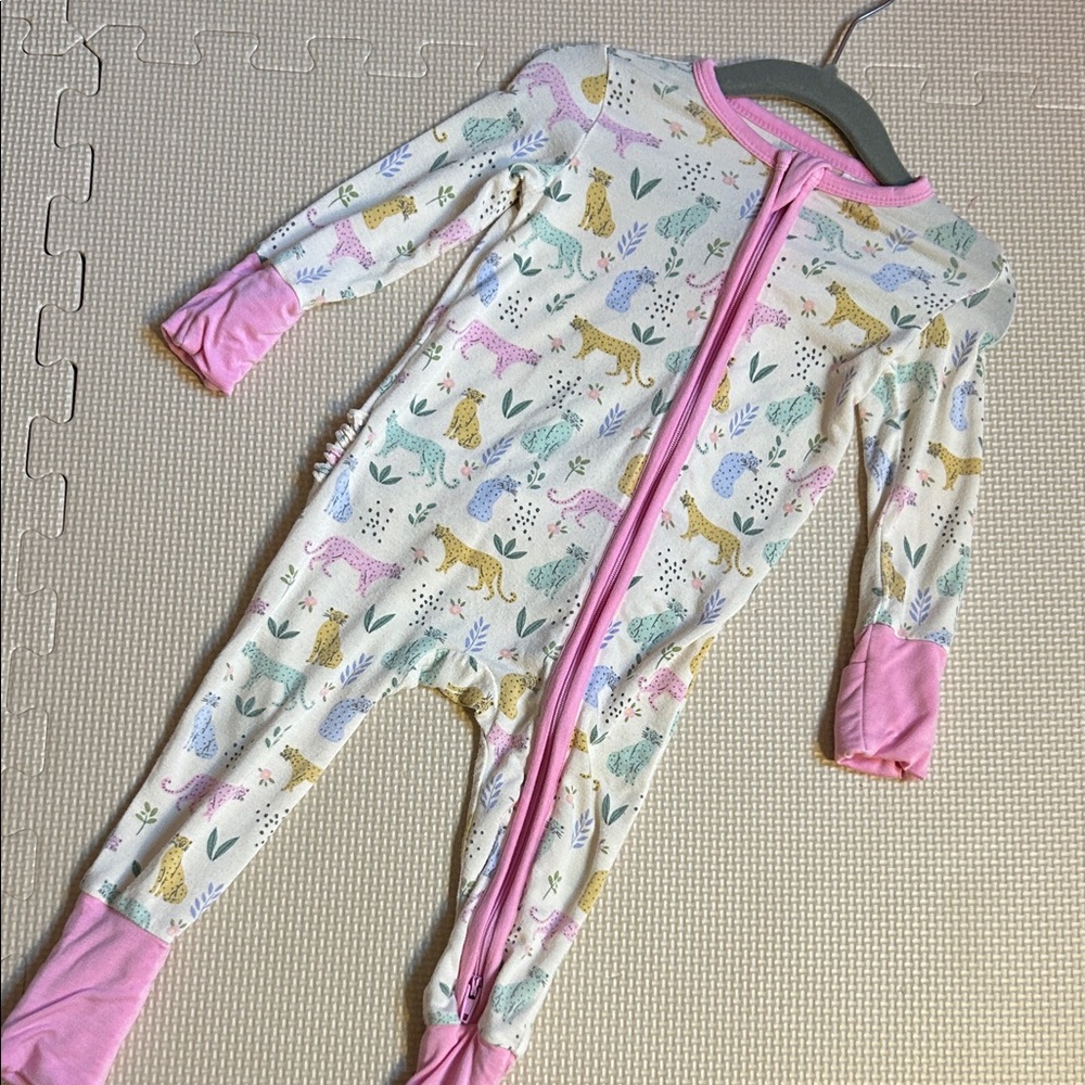 Angel Dear Multicolor Animal Print Kids Pajamas